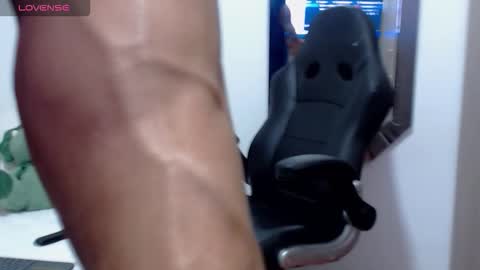 Leo online show from November 15, 12:41 am