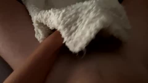 Snapshot of leocwell chatting on October 3, 2:08 am LeoC online show from October 3, 2:08 am