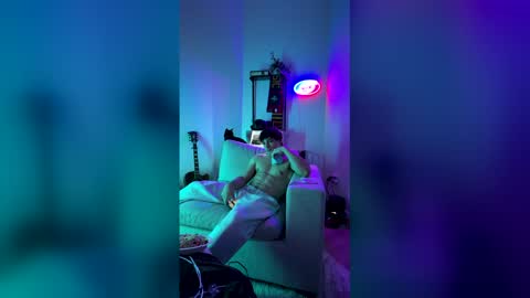 leogoldt online show from April 25, 4:37 am