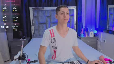 Snapshot of leomonnroe chatting on April 4, 4:59 pm leomonnroe online show from April 4, 4:59 pm