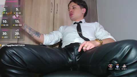 iam leonal online show from September 24, 6:22 pm