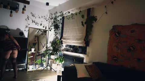 Leo online show from September 10, 10:43 pm