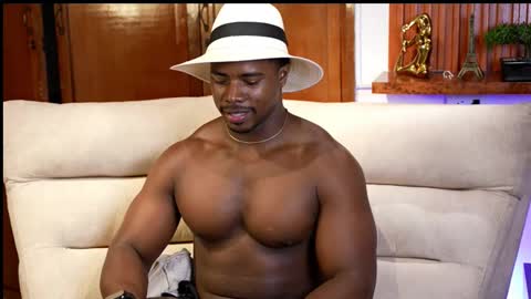 Snapshot of leonardo_jones1 chatting on September 26, 11:31 pm Leandro jones online show from September 26, 11:31 pm