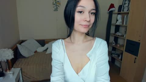 Snapshot of leonewiechec chatting on March 15, 7:20 pm Alice online show from March 15, 7:20 pm