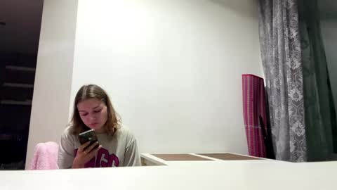 Reily online show from June 7, 7:28 pm