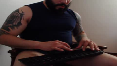 Snapshot of leonidas_murfi71 chatting on March 5, 10:21 pm leonidas_murfi71 online show from March 5, 10:21 pm