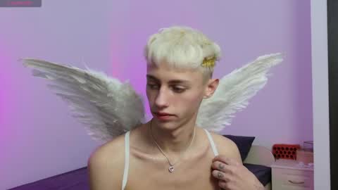 Snapshot of leonlure chatting on February 13, 9:33 pm leonlure online show from February 13, 9:33 pm