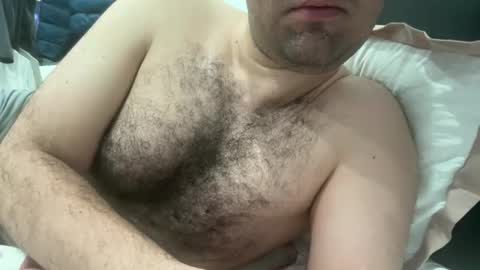 Snapshot of leoo699 chatting on November 1, 1:40 am leoo699 online show from November 1, 1:40 am