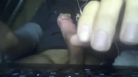 leoonel_95 online show from January 21, 5:27 am