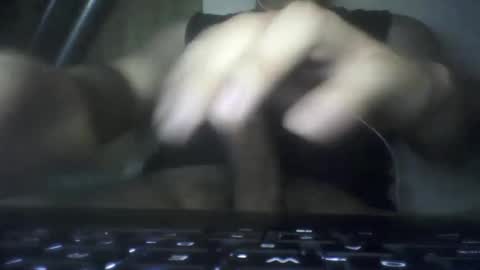 leoonel_95 online show from September 12, 5:40 am