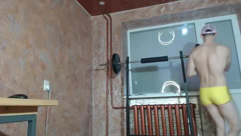 leoroman online show from December 5, 10:24 am