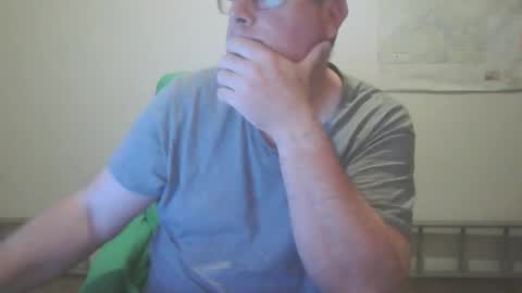 homquisgode online show from November 23, 3:45 pm