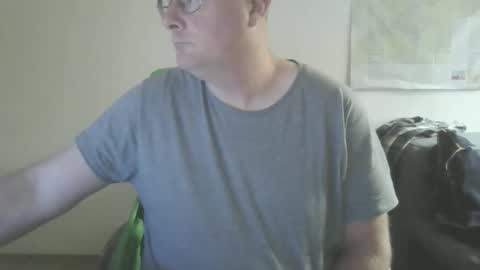 homquisgode online show from December 14, 9:36 am