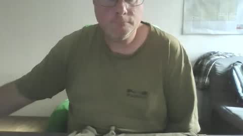 homquisgode online show from December 18, 12:44 pm