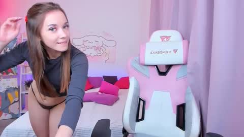 Snapshot of lery_dely chatting on October 13, 3:06 am Valerie online show from October 13, 3:06 am