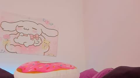 Snapshot of lery_dely chatting on November 30, 3:10 am Valerie online show from November 30, 3:10 am