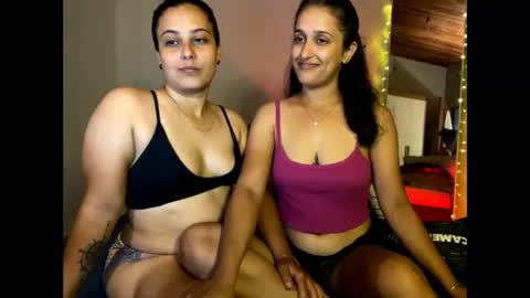 lesbiancouplebrazil2025 online show from February 23, 6:16 pm