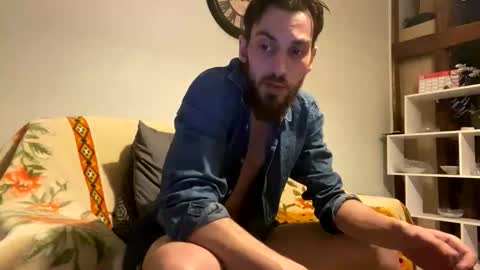 Snapshot of lescroc420_ chatting on October 28, 5:22 am Lescroc 420 online show from October 28, 5:22 am