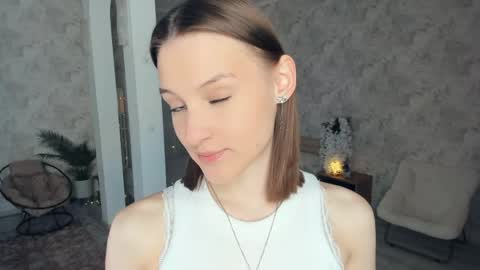 Snapshot of lesigrace chatting on April 5, 8:33 am Sanem online show from April 5, 8:33 am