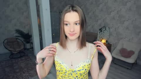 Snapshot of lesigrace chatting on April 8, 8:47 am Sanem online show from April 8, 8:47 am