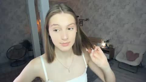 Snapshot of lesigrace chatting on June 14, 8:27 am Sanem online show from June 14, 8:27 am