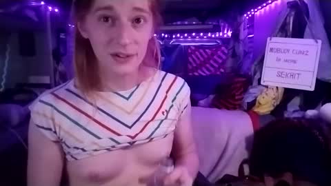 Snapshot of lesleygumgrass chatting on February 8, 9:36 pm LesleyGumGrass- The Boring Trans girl online show from February 8, 9:36 pm