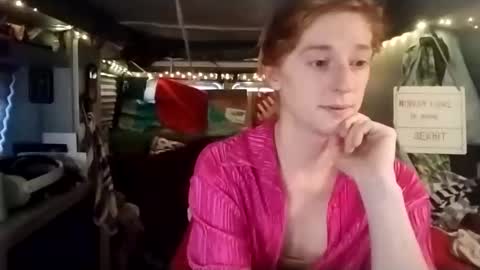 Snapshot of lesleygumgrass chatting on February 13, 5:54 pm LesleyGumGrass- The Boring Trans girl online show from February 13, 5:54 pm