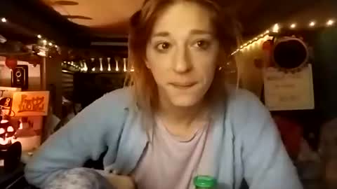 LesleyGumGrass- The Boring Trans girl online show from December 2, 9:14 am