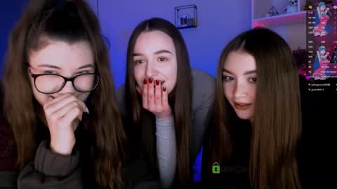 leslie_bird online show from February 5, 10:20 am