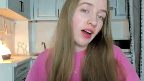  LESLIE   online show from October 15, 9:26 pm