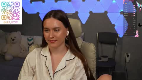 LeslieKorfs online show from January 11, 8:58 pm