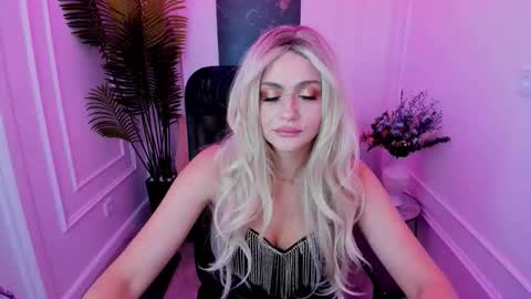 lesliemineg online show from September 10, 2:28 pm