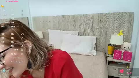 Snapshot of lesly_santodomingo chatting on July 28, 11:28 am Lesly Santodomingo online show from July 28, 11:28 am