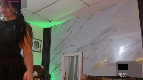 Snapshot of lesly_w chatting on November 14, 9:52 am I am here from Monday to Friday from 730 am to 130 pm Colombia time and saturday from 500 am to 1000 am .... Soon Blue page online show from November 14, 9:52 am