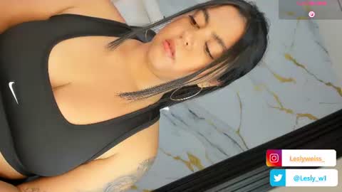 Snapshot of lesly_w chatting on July 28, 3:21 pm I am here from Monday to Friday from 730 am to 130 pm Colombia time and saturday from 500 am to 1000 am .... Soon Blue page online show from July 28, 3:21 pm
