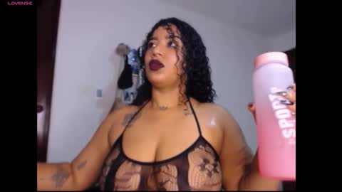 lesly online show from September 23, 1:30 am