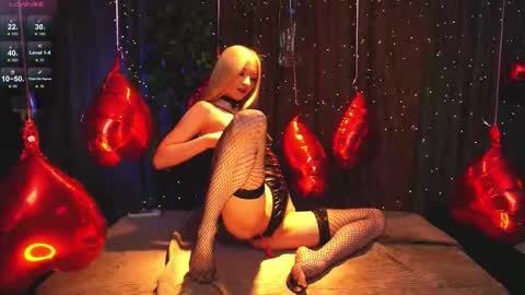 Snapshot of lessyluiz chatting on February 16, 7:10 pm Hi my name is Lessy I am 18 years old. Im new here but I really like making new acquaintances online show from February 16, 7:10 pm