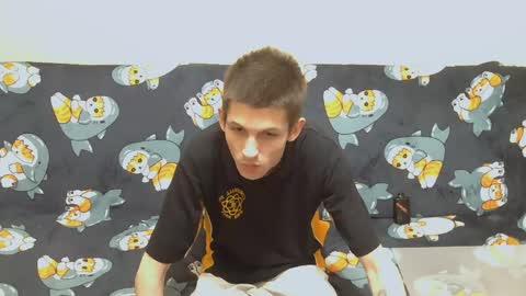 lester_broo online show from May 23, 10:25 pm