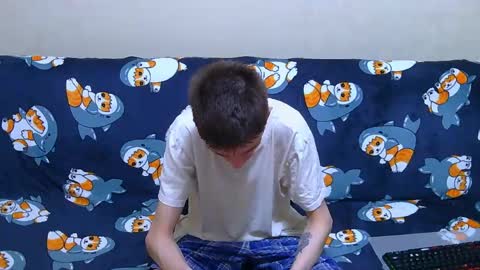 lester_broo online show from May 30, 1:46 am