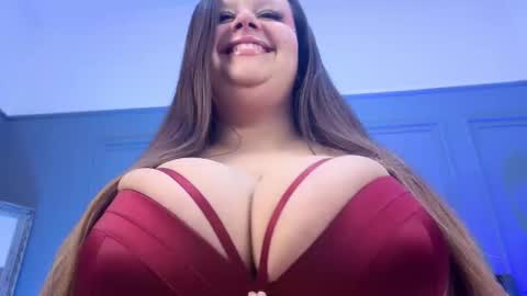 Lethia online show from February 22, 9:24 pm