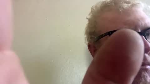 Snapshot of letmefuck2316 chatting on August 1, 7:13 pm Hardassfuck2316 online show from August 1, 7:13 pm