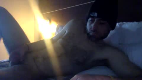 Snapshot of lets_get_weird_87 chatting on June 19, 11:58 am lets_get_weird_87 online show from June 19, 11:58 am