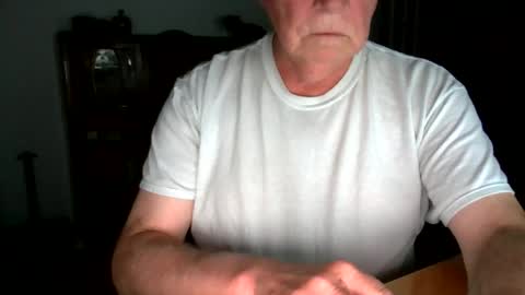 letscum2gether0 online show from June 20, 1:41 am
