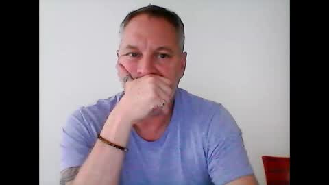 letshavefun2gether68 online show from May 10, 6:51 am