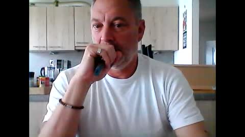 letshavefun2gether68 online show from May 19, 9:48 am