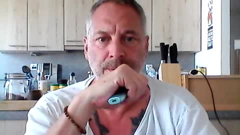 letshavefun2gether68 online show from August 4, 2:19 pm