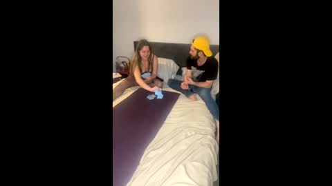 letsmaketrumpthenhump online show from February 4, 6:08 am