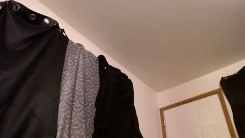 Snapshot of letsplay361 chatting on February 1, 11:20 am letsplay361 online show from February 1, 11:20 am