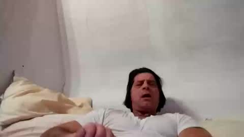 Snapshot of letsrock3898 chatting on December 16, 5:01 am letsrock3898 online show from December 16, 5:01 am