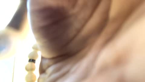 Snapshot of lettali chatting on September 23, 10:07 am follow me  here you find me online show from September 23, 10:07 am